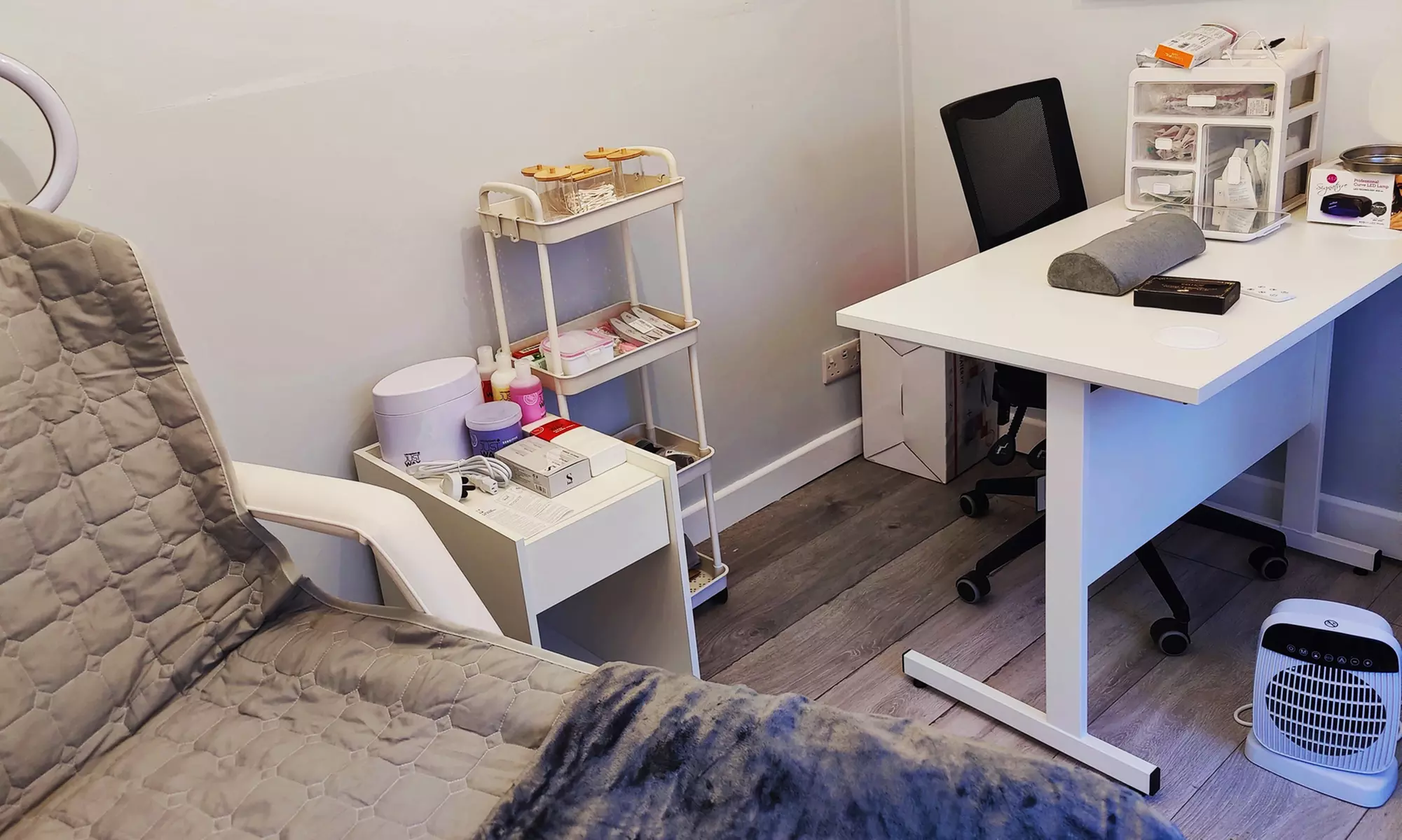 1 or 3 Sessions of Half/Full Leg, Bikini Line, and/or Underarm Waxing