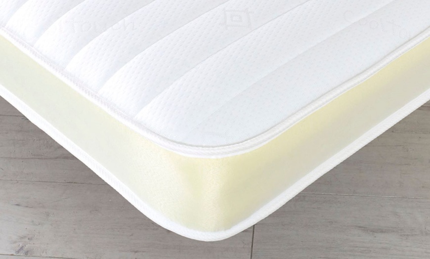 Image 6: Kids' Memory Foam Mattress