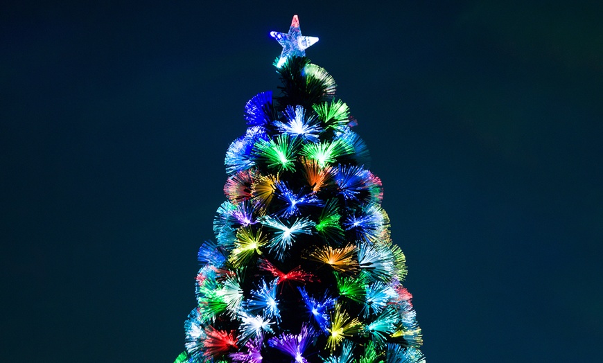 Image 11: Árbol de Navidad con estrella