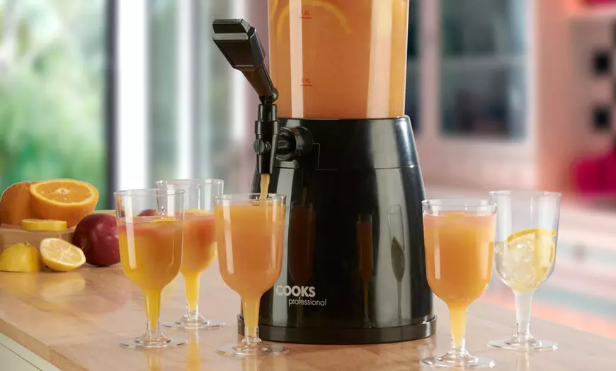 Image 4: Drink Dispenser with Cooling Core