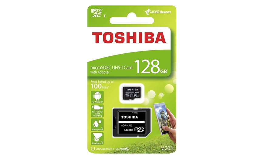 Image 9: Toshiba MicroSD Card with Adapter