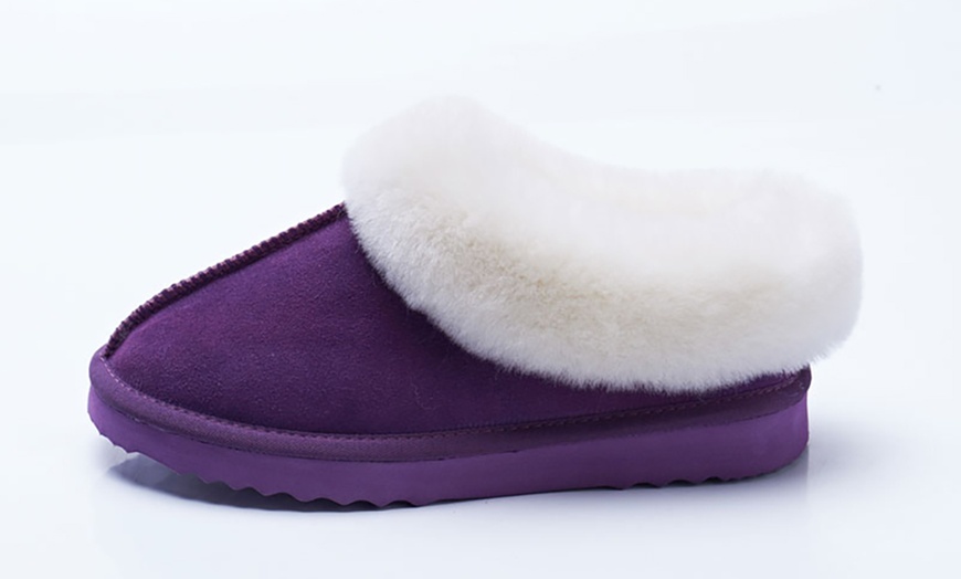 Image 10: Women's Sheepskin Slipper Boots