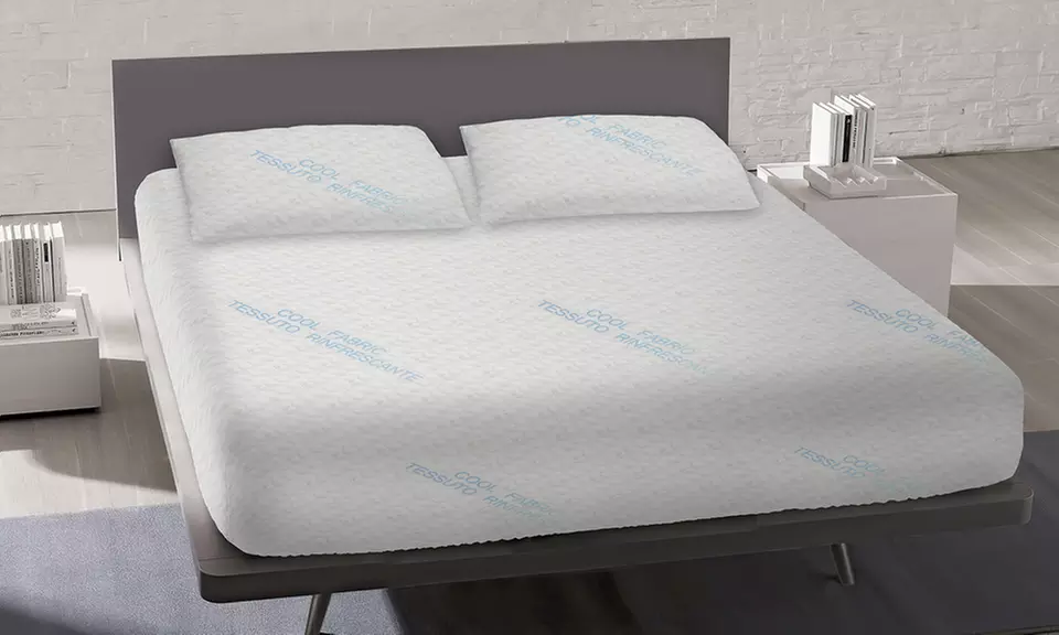 Coprimaterasso Effetto Rinfrescante e coppia di federe