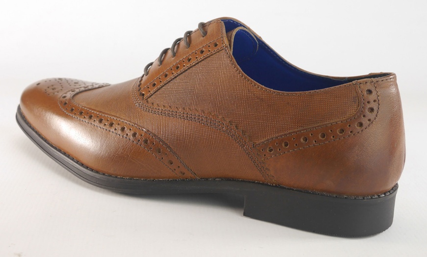 Image 25: Red Tape Men's Leather Shoes