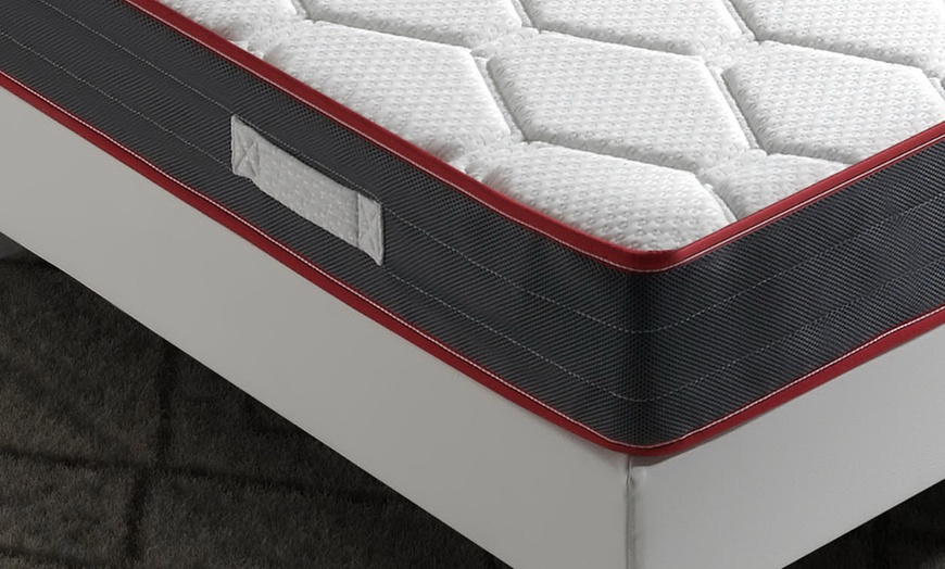 Image 4: Matelas à mémoire de forme moelleux