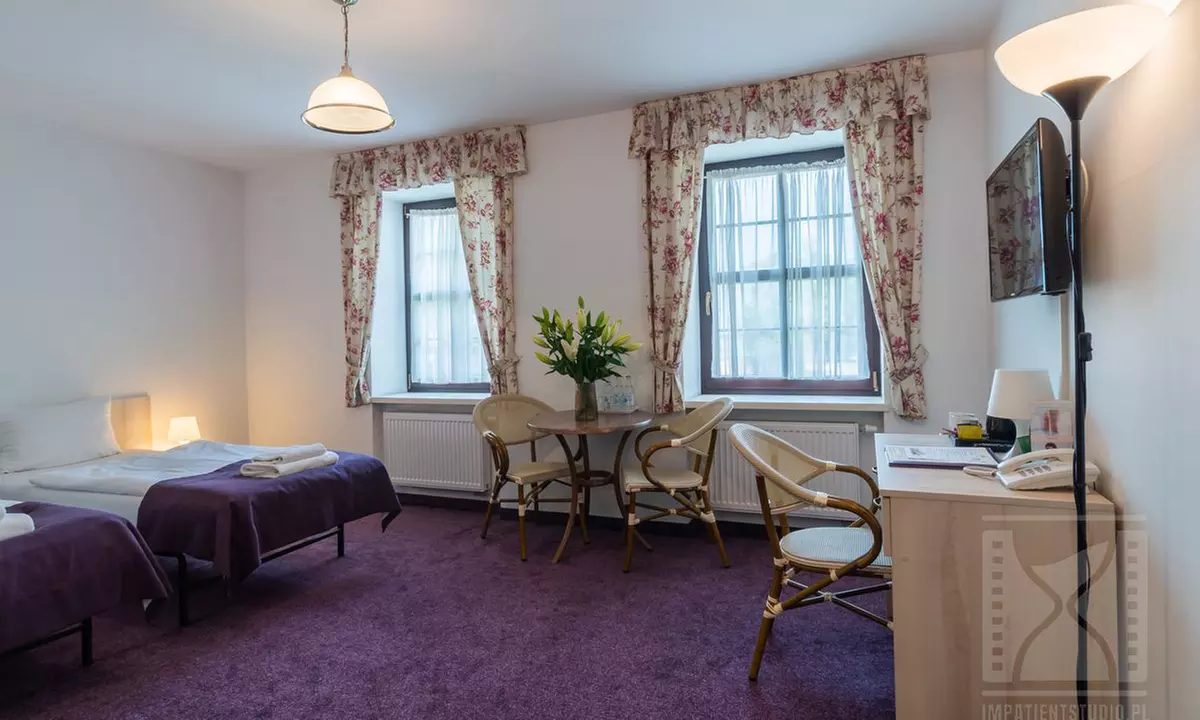 Niederschlesien: Doppelzimmer mit Halbpension auf dem Schloss