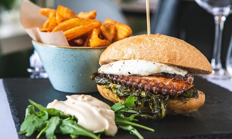 Mene fish burger gourmet per 2 o 4 da Amo Fish Burgher and Co (sconto fino a 18%). Consegna gratuita a domicilio