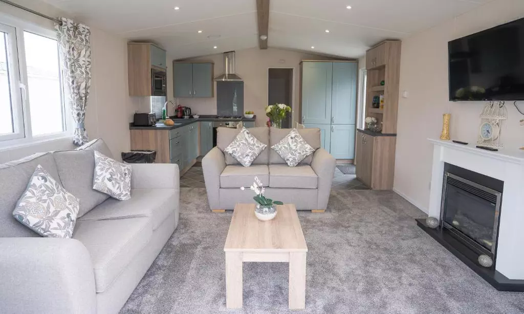 North Wales: 4* Holiday Park Caravan Stay