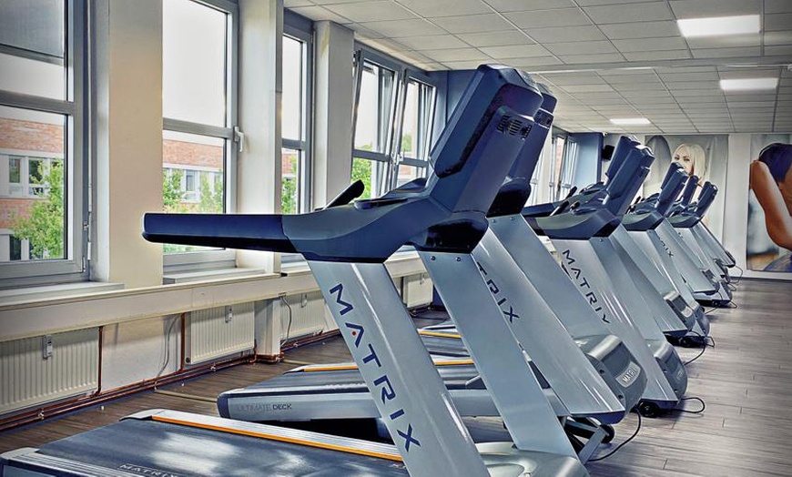 Image 7: Fitness-Mitgliedschaft & Solarium