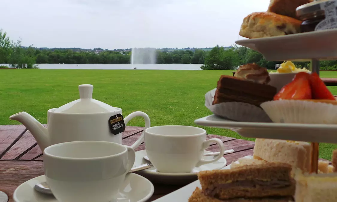 4* Marlow: Double or King Room Stay with Breakfast, Spa Access & More