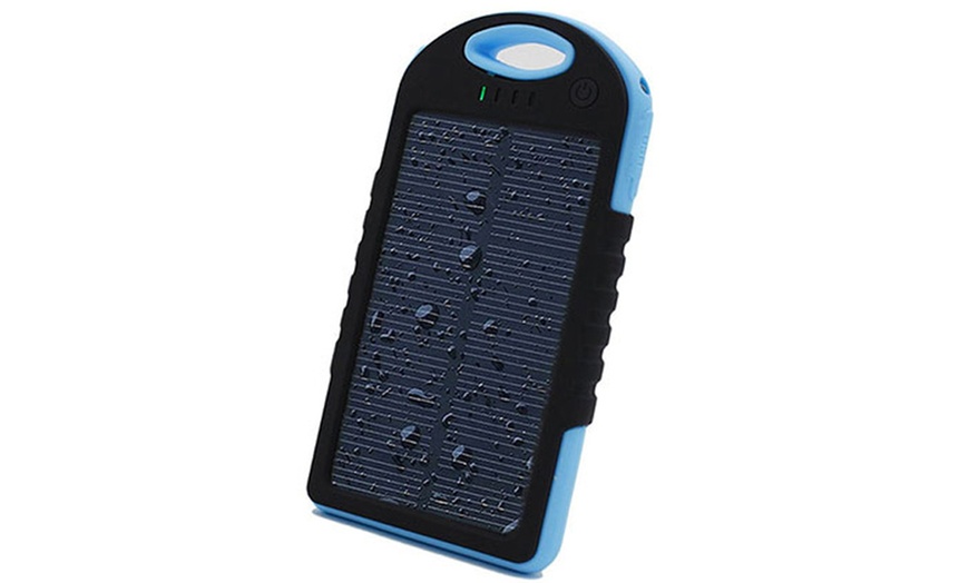 Image 5: Waterproof Solar Power Bank