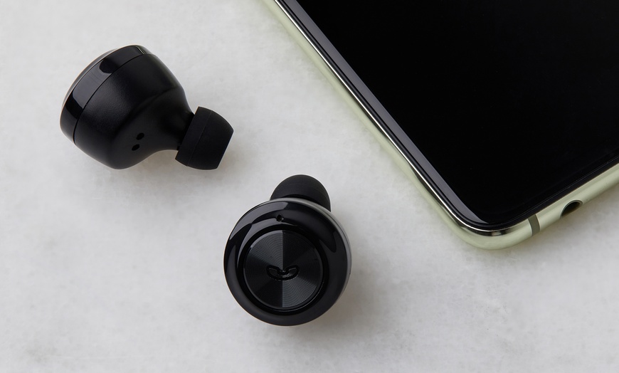 Image 4: True Wireless Earbuds