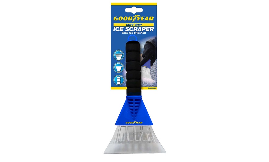 Image 3: Goodyear Winter Essential Car Kit