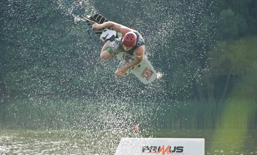 Image 2: Sporty wodne: wakeboard 