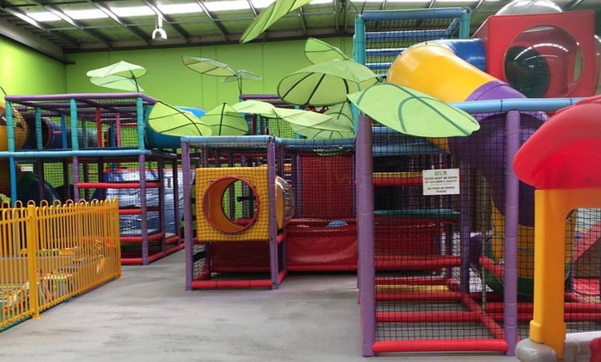 Image 3: Play Centre Entry with Drink