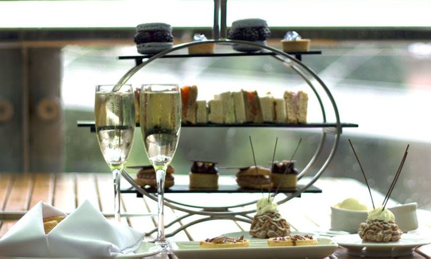 Image 2: 5* Afternoon Tea with Prosecco