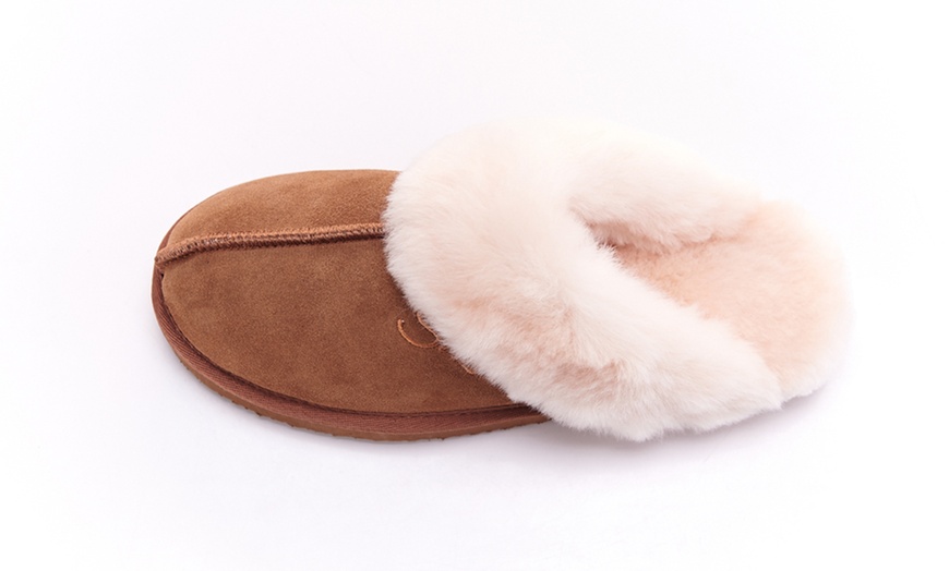 Image 12: Snow Paw Sheepskin Slippers