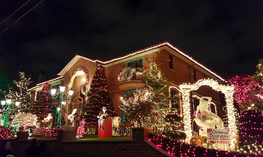 Up to 20% Off 4-Hour Dyker Heights Christmas Lights Bus Tour