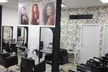 Sesión de peluquería con corte y tratamiento capilar o tinte en opción en Centro de belleza Virginia Arias - Second Medium