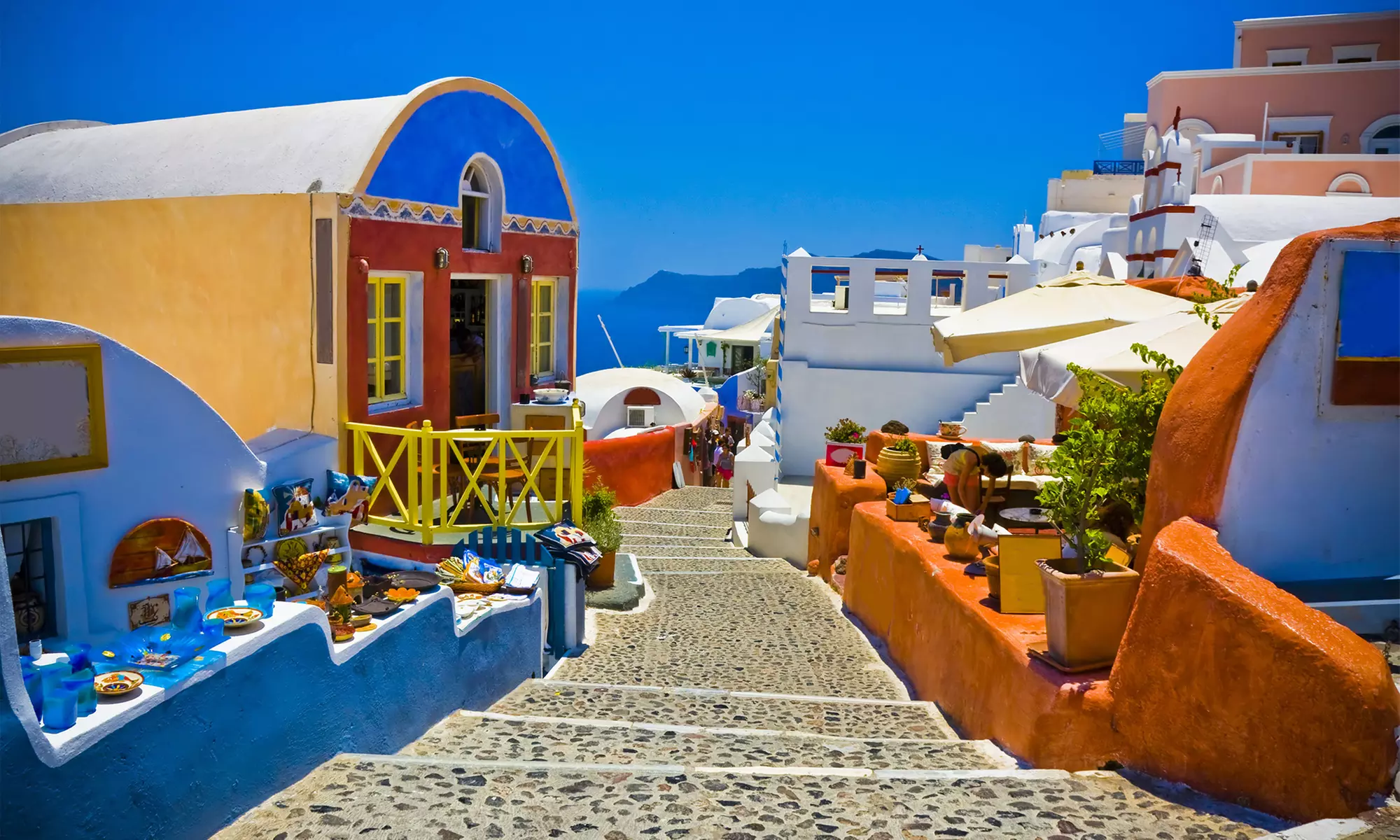 ✈ Athens, Santorini & Mykonos: 6 Nights with Return Flights