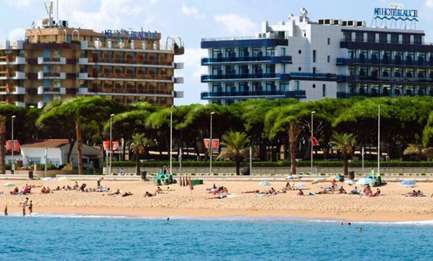 Image 1: ⛱️ ESPAGNE | Blanes - Hôtel Blaucel 4*