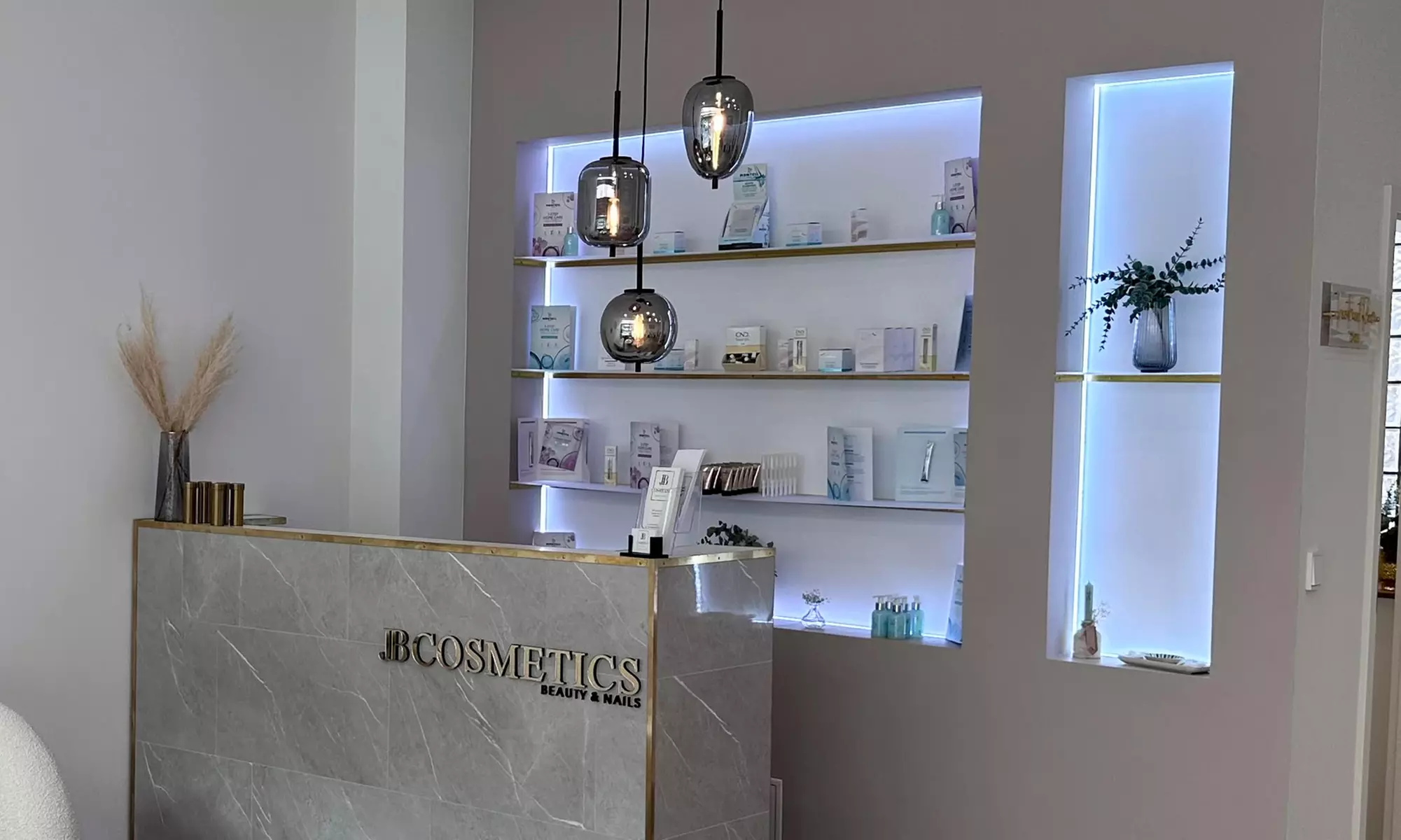 Entdecke das Geheimnis strahlender Haut!