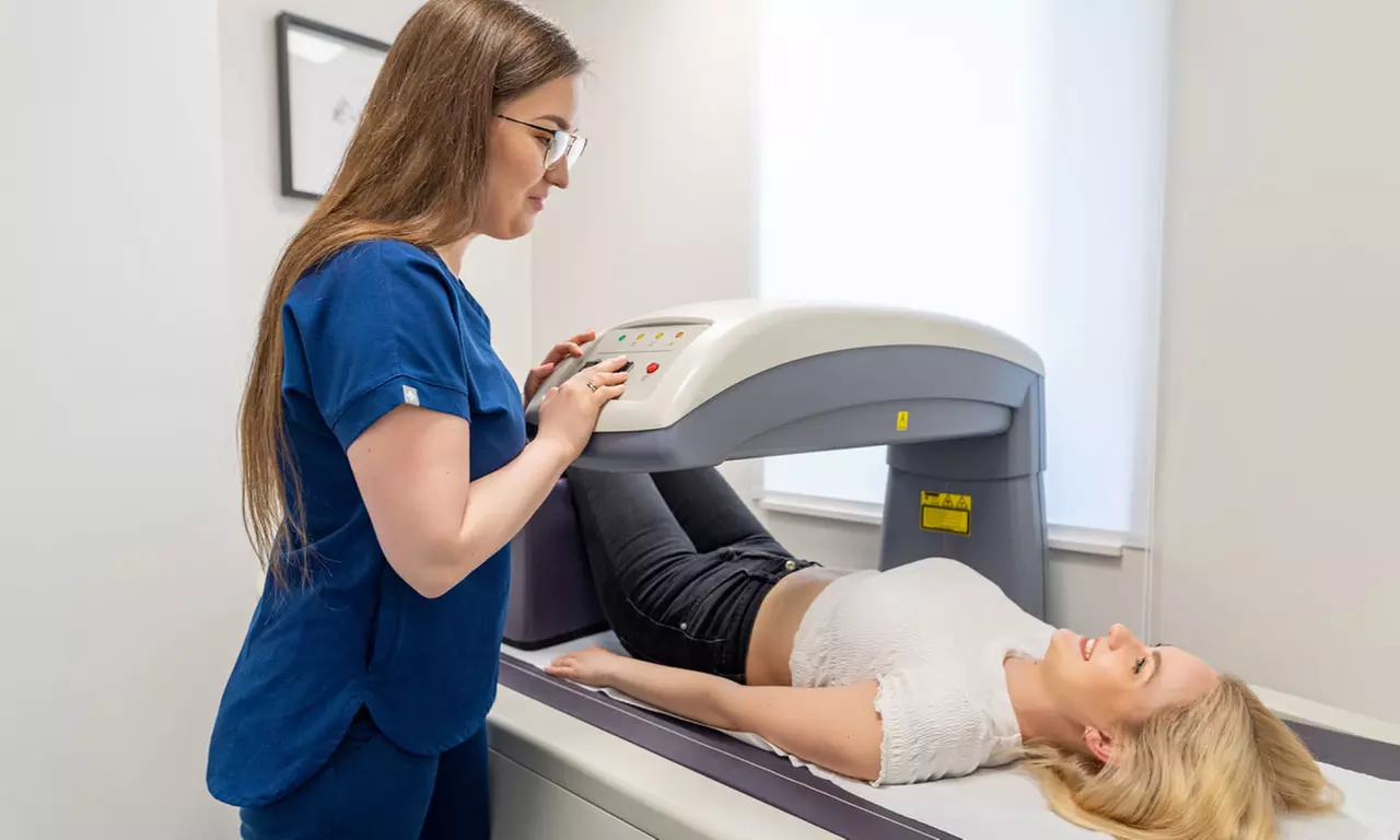 Badanie gęstości kości w Centrum Medflow