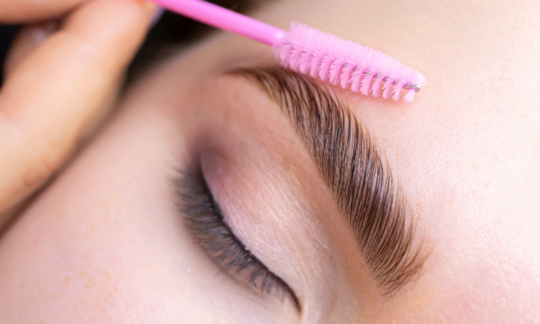 Elevate Your Look with Brow Lamination with Hybrid Tint