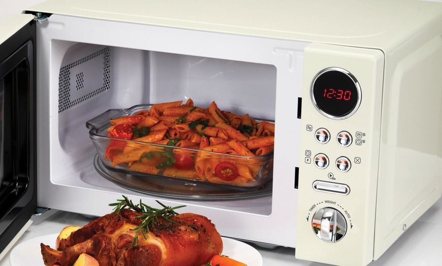 Image 5: Morphy Richards Microwave