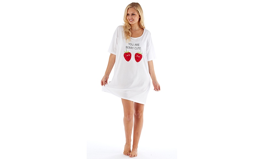 Image 3: Women's Berry Cute Pyjamas Set