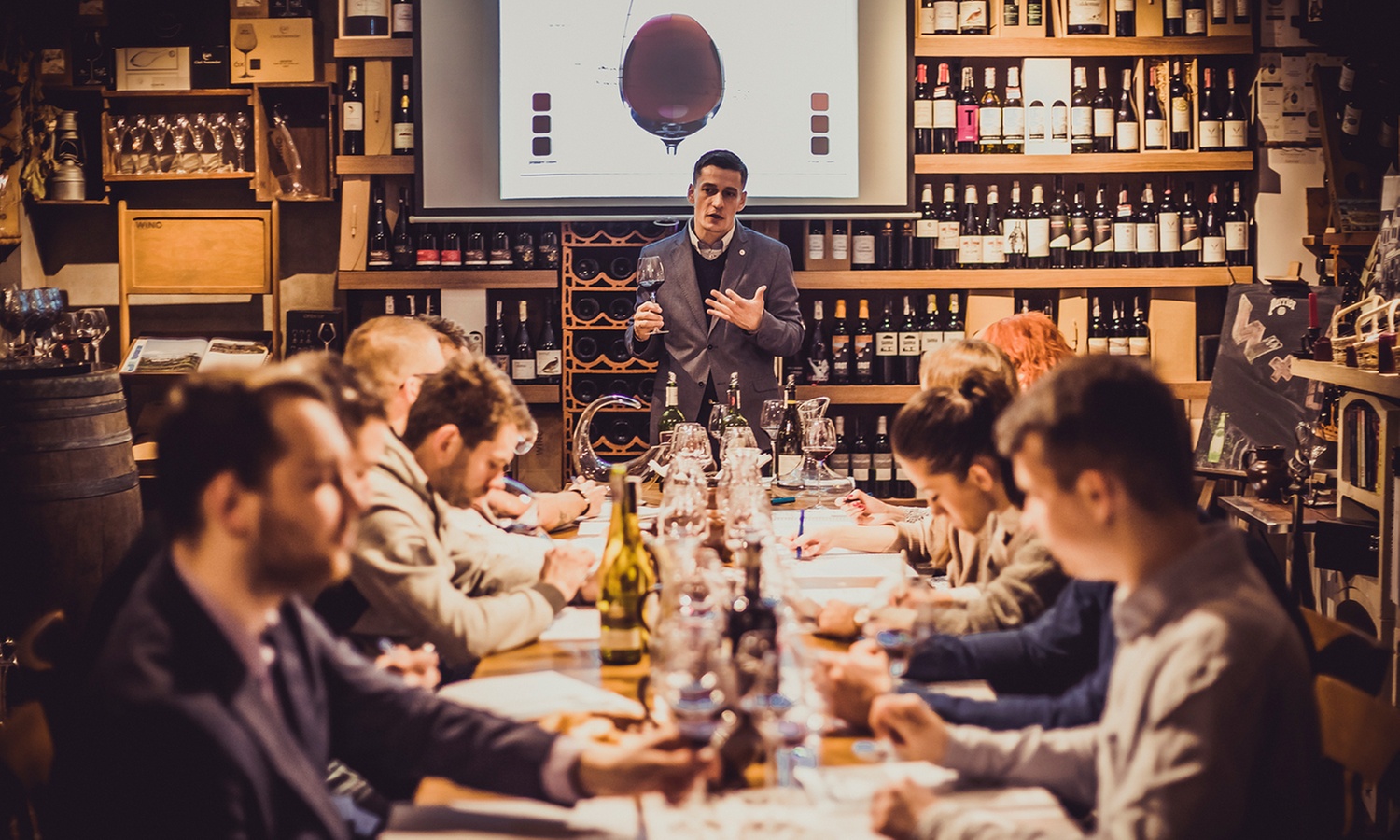 Do 35% zniżki na Wiedza o winie/piwie w Wino Plus