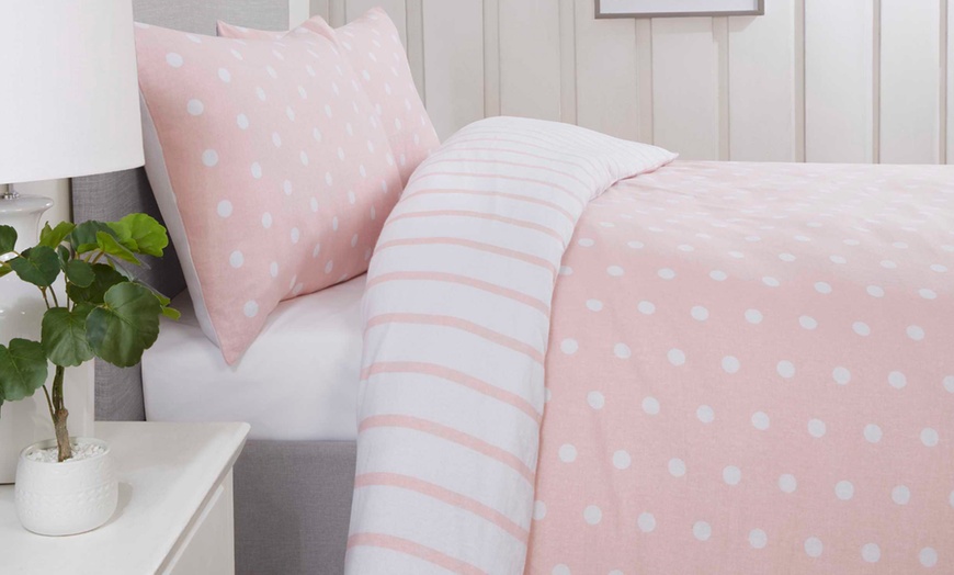 Image 10: Spots and Stripes Reversible Easy Care Duvet Set