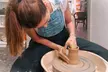 Taller de cerámica iniciación para 1, 2 o 3 personas, con torno y materiales incluidos, ahorra hasta un 33% - Second Medium