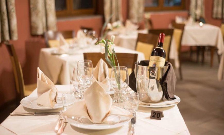 Image 17: Pistoia 4*: camera doppia con colazione, cena e Spa