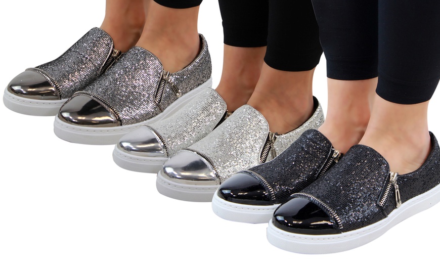 Image 1: Women's Glitter Pumps