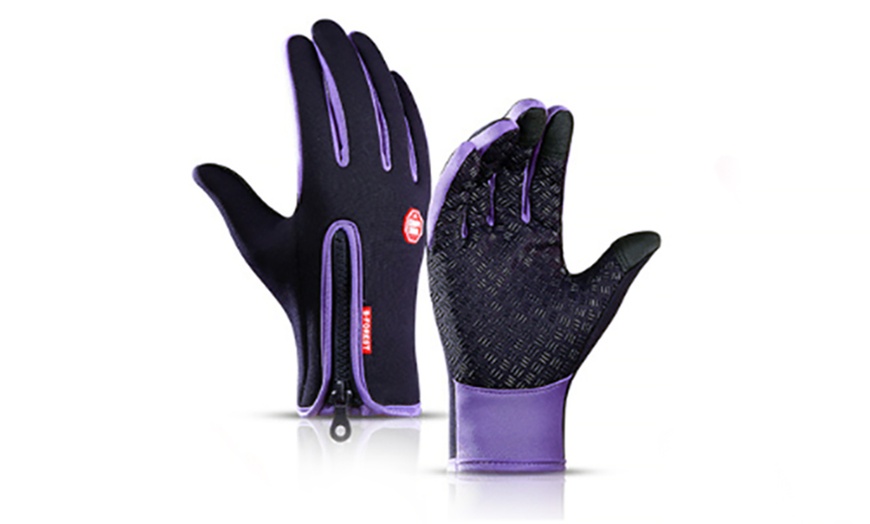 Image 8: Winter Touchscreen Thermal Gloves