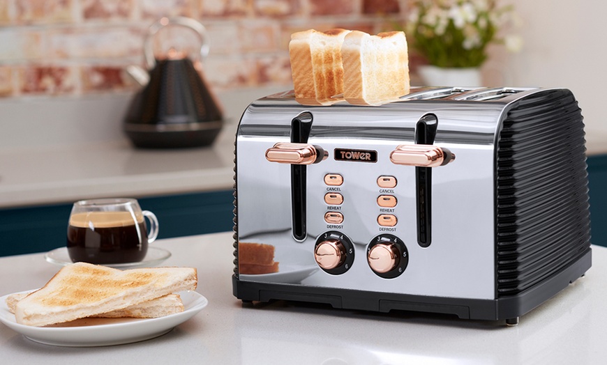 Image 5: Tower Kettle and Toaster Set