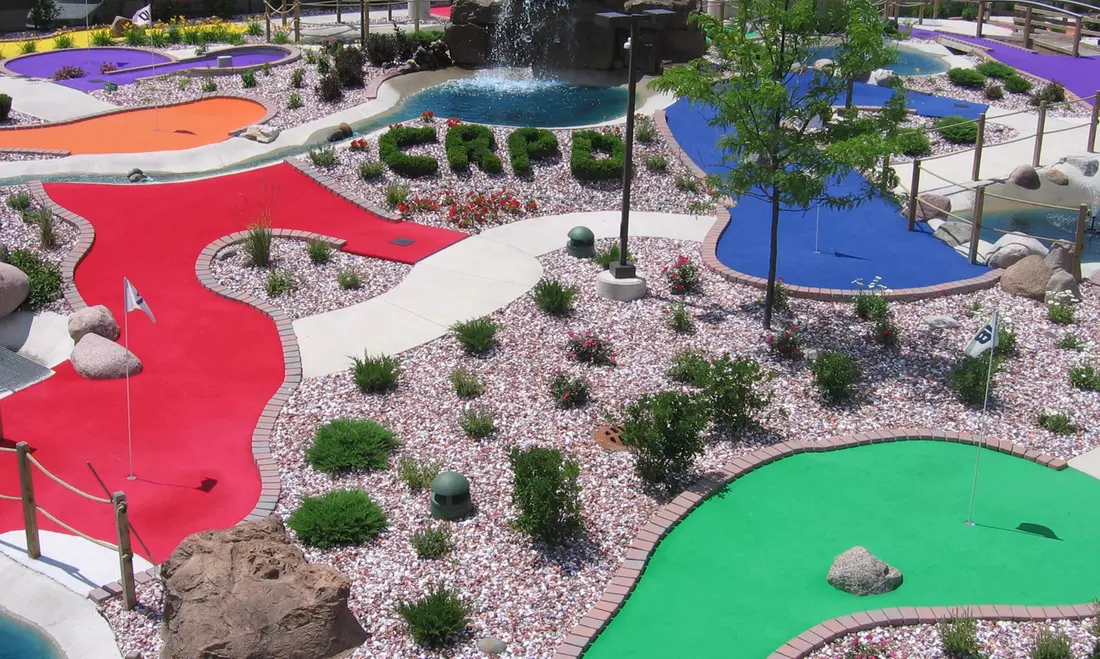 Ball Fore Miniature Golf & Batting Cages
