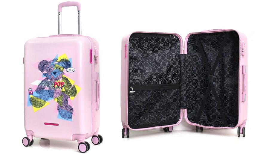 Image 16: Three-Piece Luggage Set