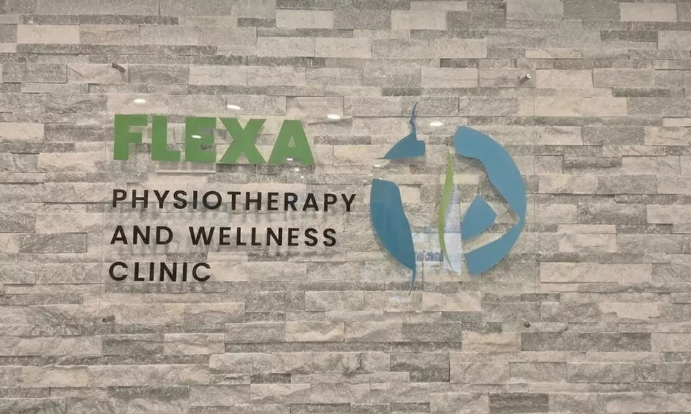 Hot Stone Massage & Deep Tissue Body Rescue with Aromatherapy