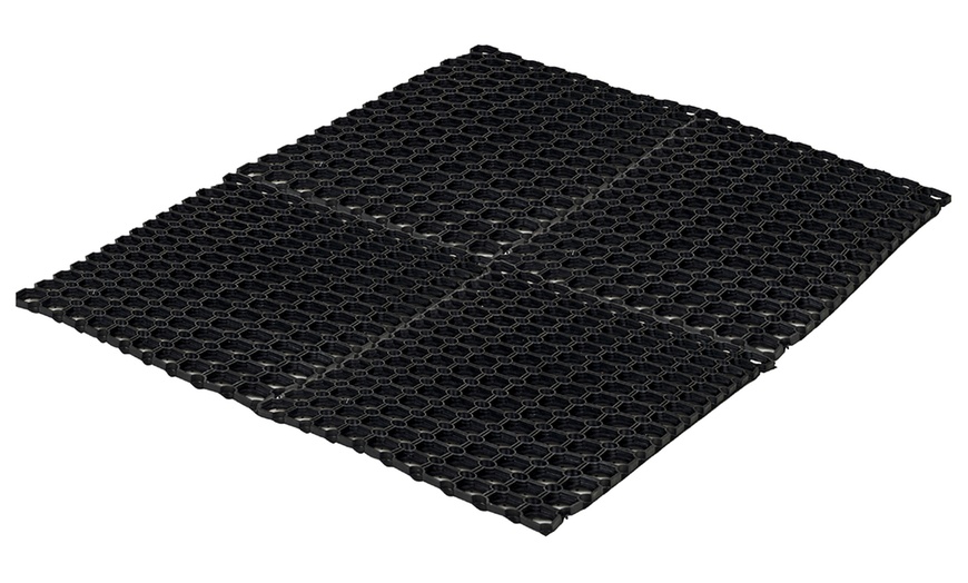 Image 1: Rubber Hollow Floor Mat