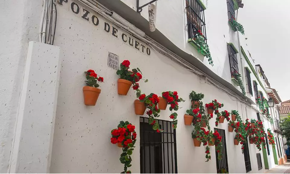 Córdoba: habitación doble con desayuno y minibar