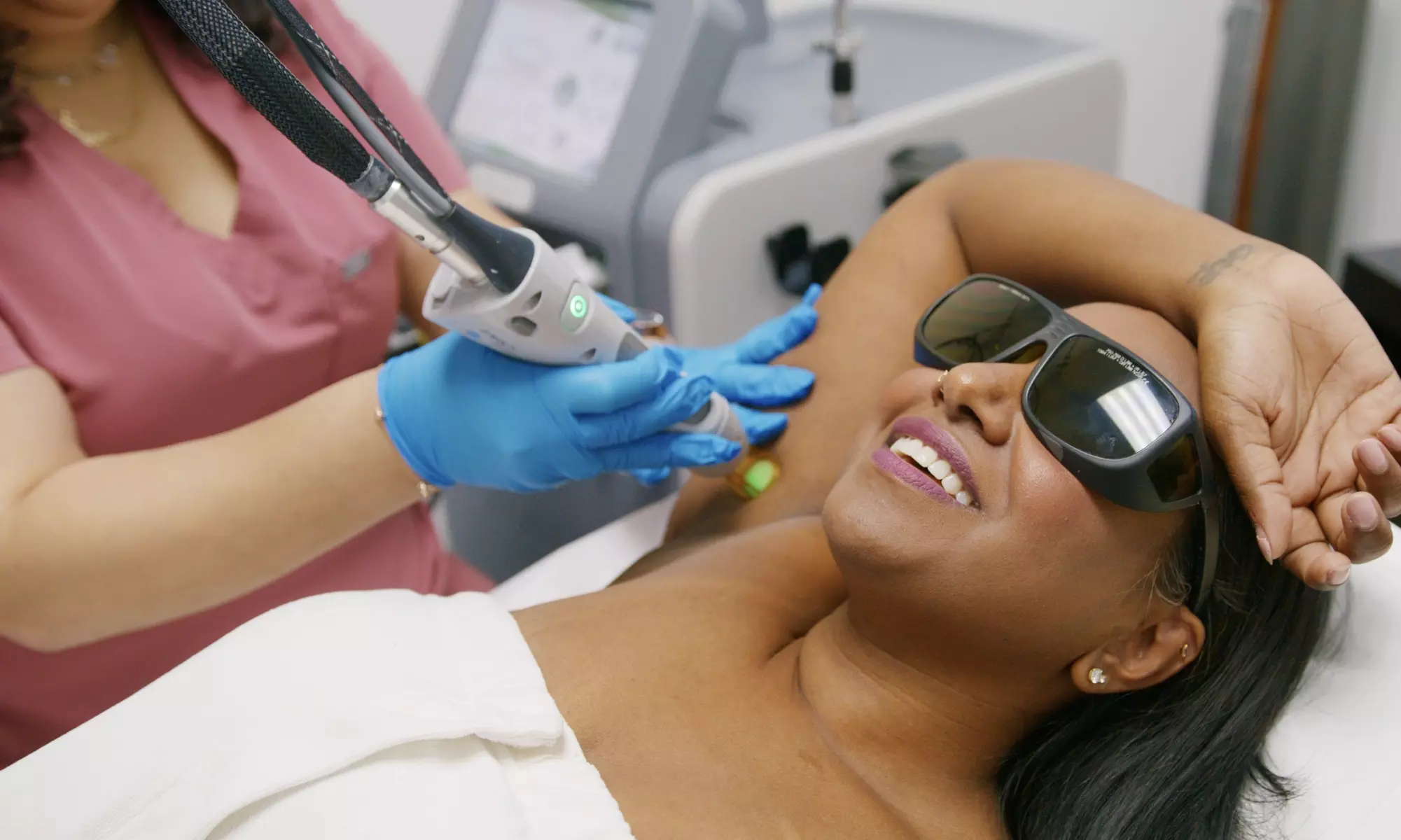Smooth, Hair-Free Skin Awaits: Six Laser Hair Removal Sessions