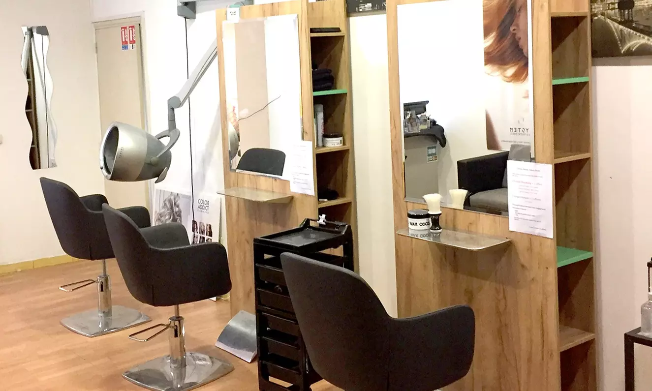 Prestation coiffure au choix pour 1 personne avec Coiffgirls - Second Medium