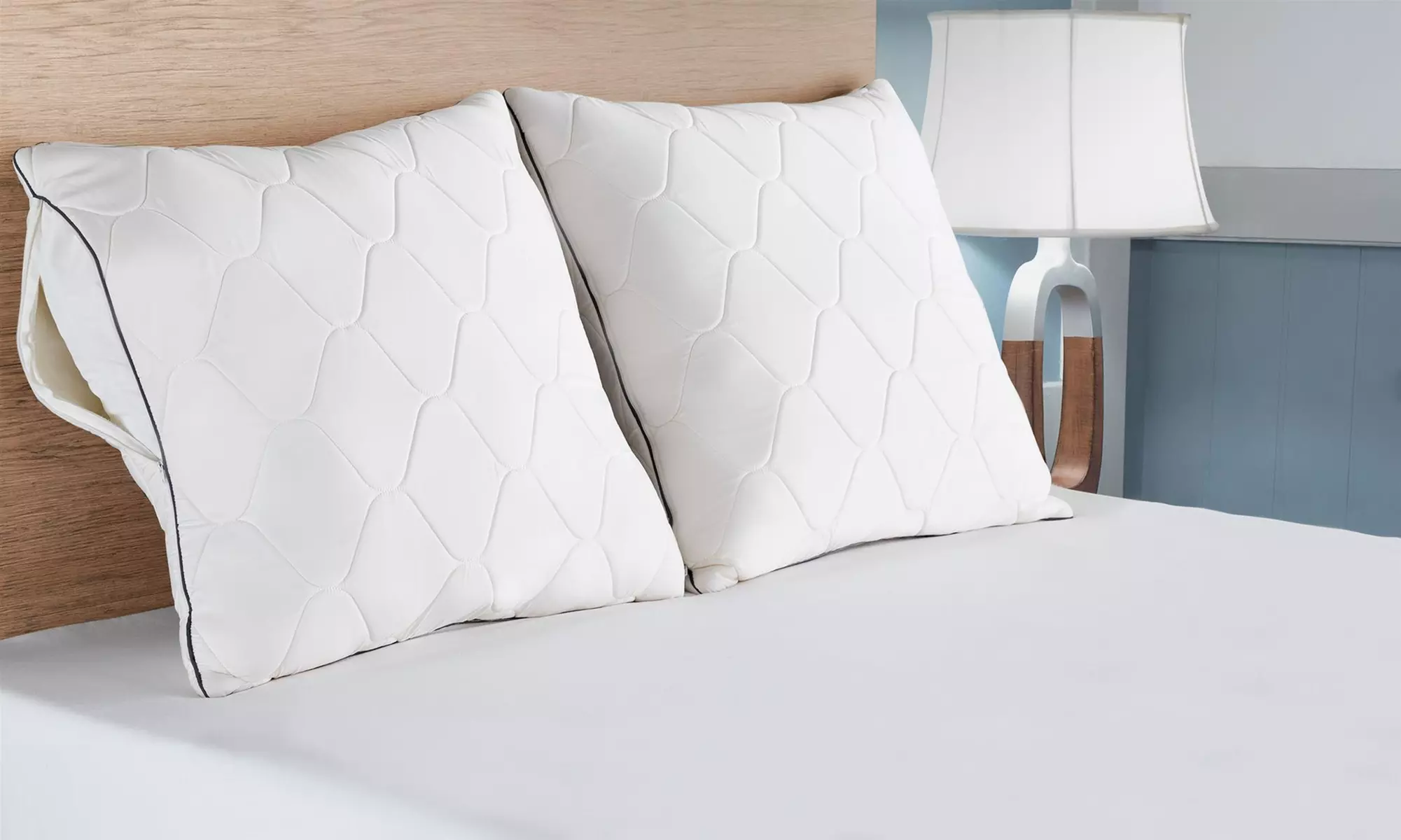 Jusqu'à 10 taie d'oreillers à mémoire de forme - Primary Image