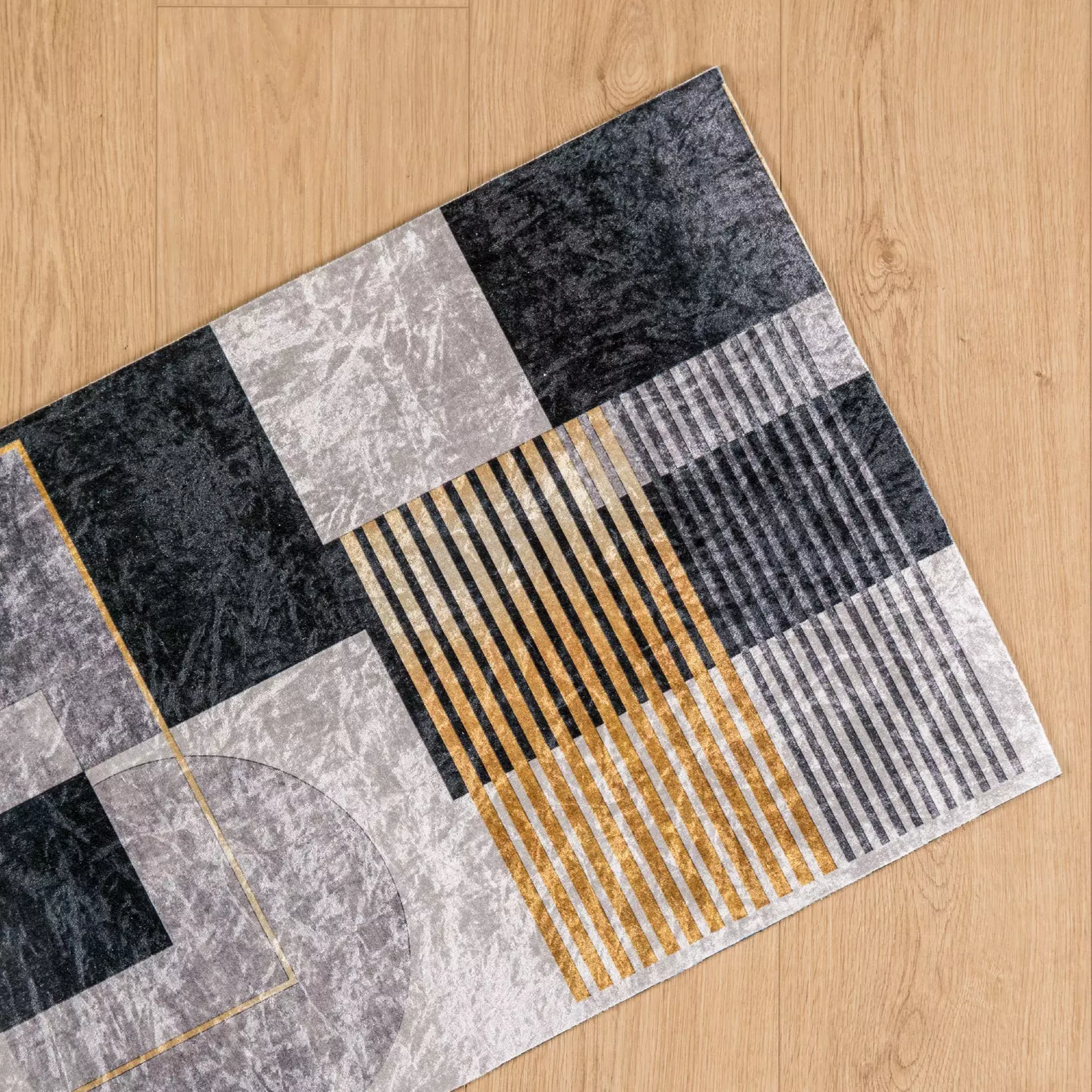 Alfombra larga con tacto de terciopelo