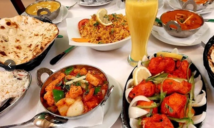 Para 2 personas: menú indio con 2 entrantes, 2 principales con 2 guarniciones, 2 postres y 2 bebidas - Indian Delight