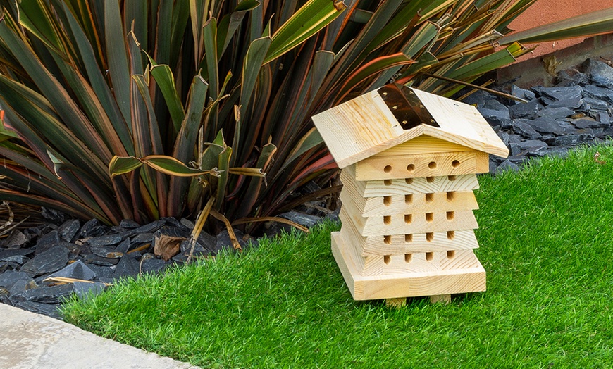 Image 5: Wooden Bee House