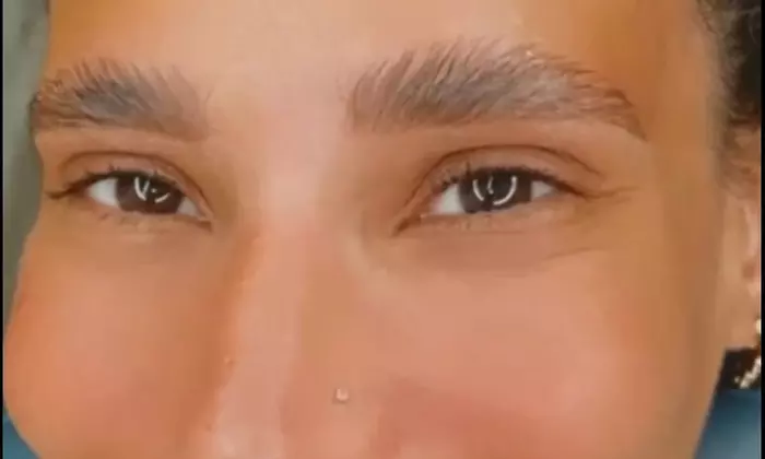 Discover Mann Brow's Eyebrow Waxing, Tinting & Lamination Services with up to 50% off for a perfect brow shape - Second Medium