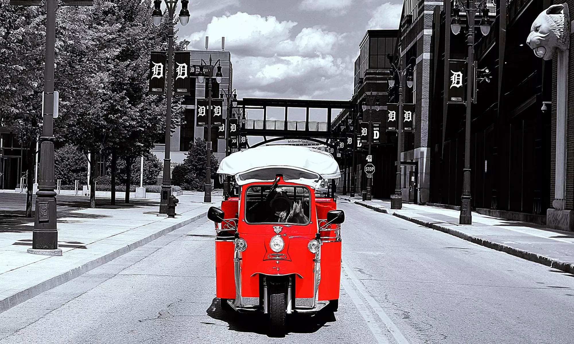 $129 for 60-Minute Private Tuk Tuk Tour for Up to Six from Revolution Roll ($200 Value) - Second Medium